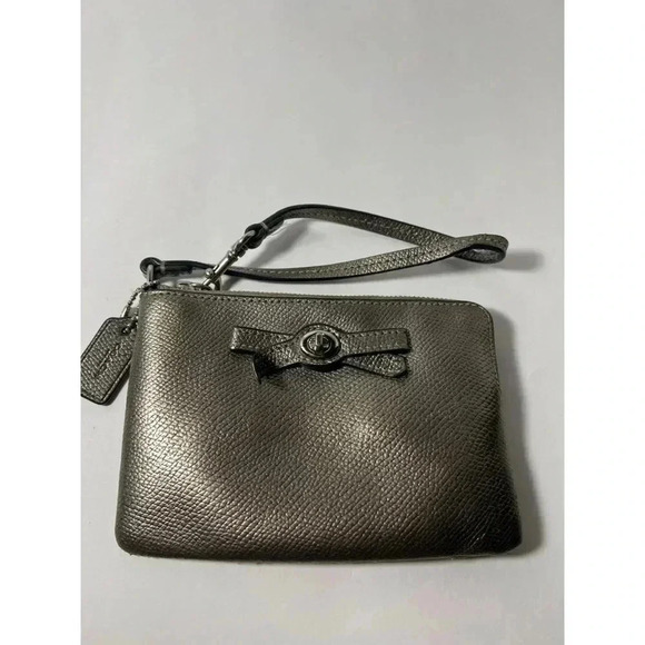 Coach wristlet - Picture 1 of 6